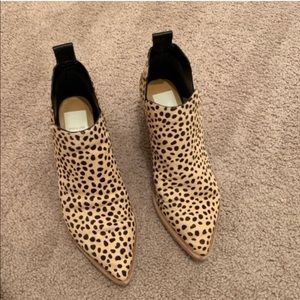 Dolce vita sonni leopard booties
